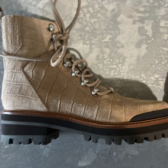 Sz 6 Marc Fisher lug sole Izzie - Picture 6 of 8